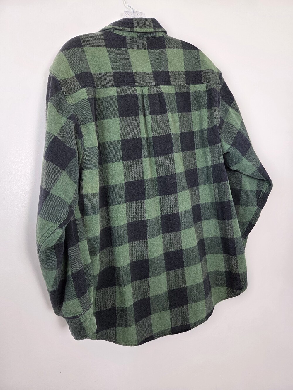 Field & Stream Plaid Flannel Button Up Shirt Men's XL Green Navy Oversized Cabin - Picture 11 of 11